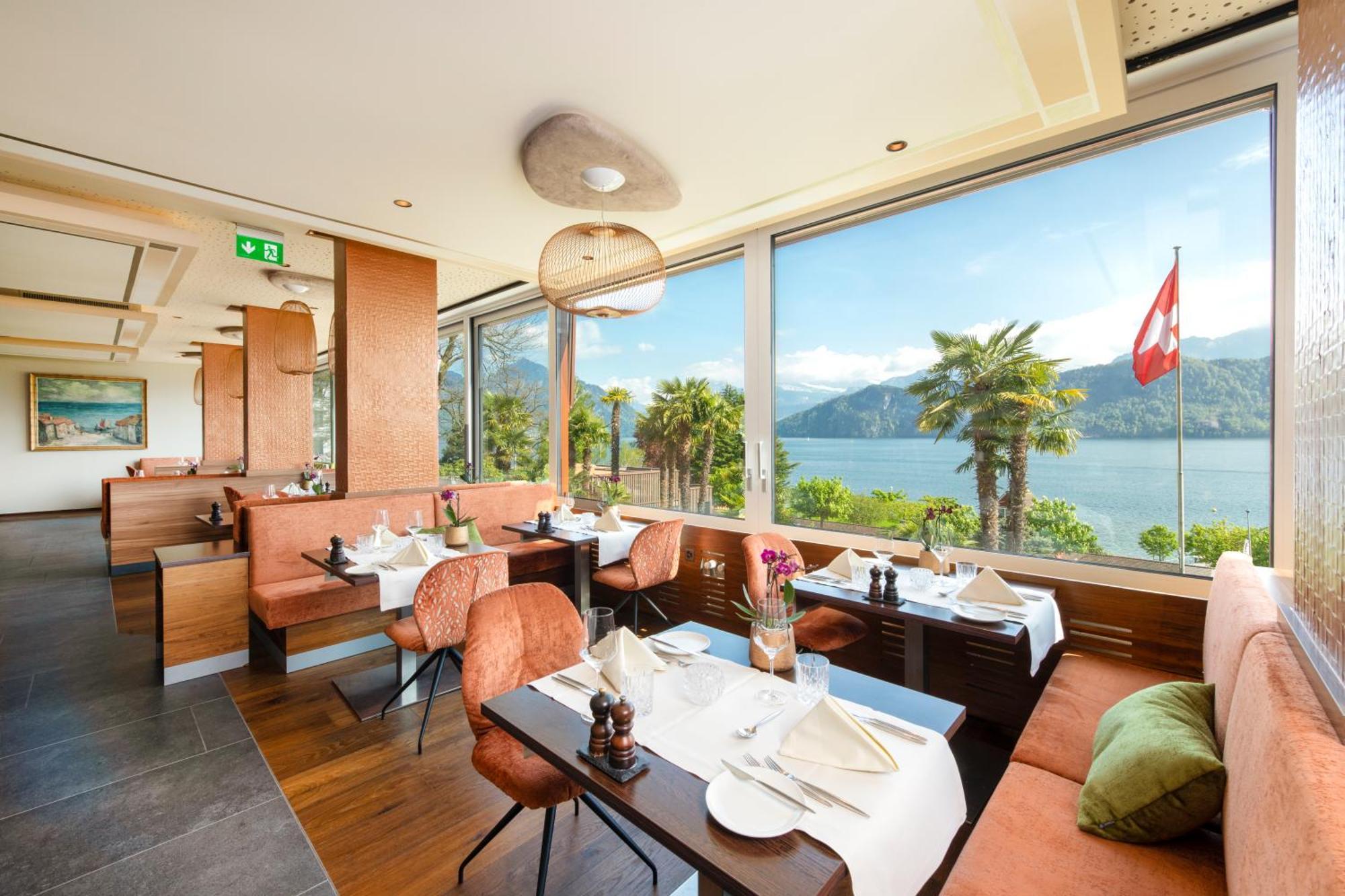 Hotel Alexander Weggis Exteriör bild